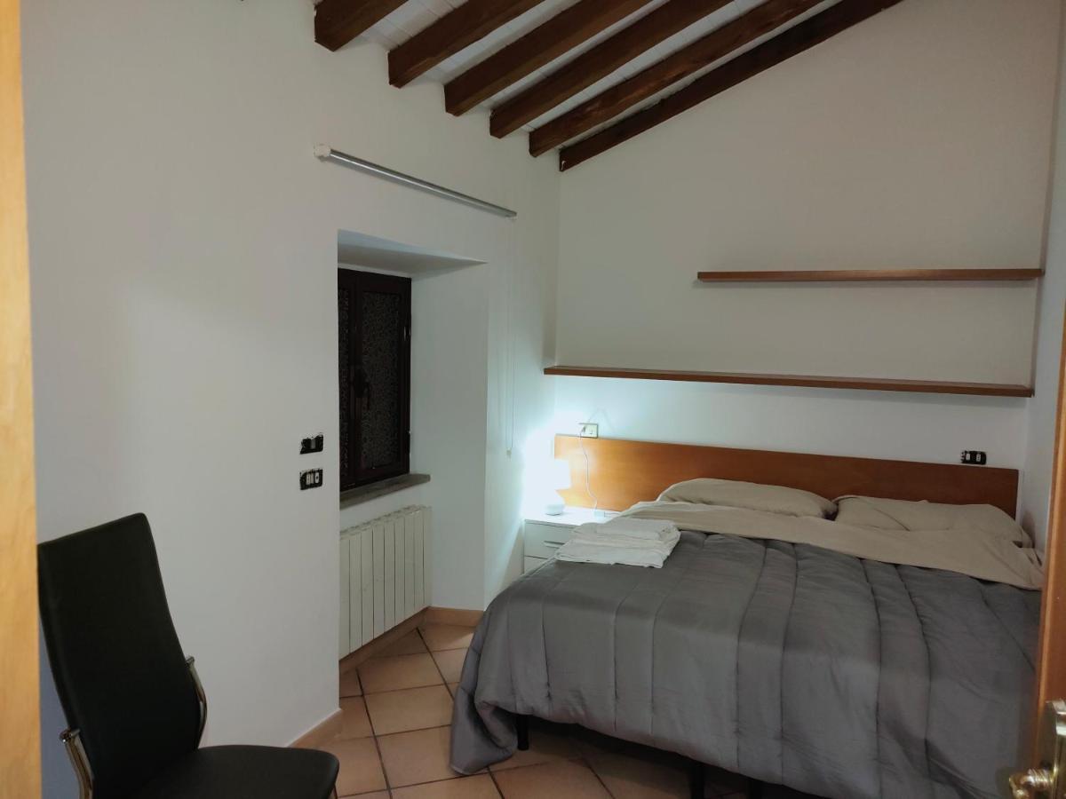 Francigena Viterbo Apartment Con Parcheggio Gratuito A Soli 2 Minuti Zewnętrze zdjęcie