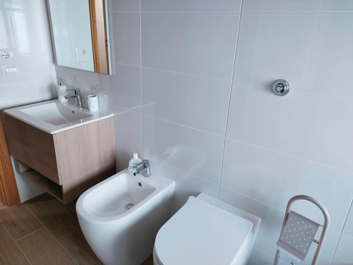 Francigena Viterbo Apartment Con Parcheggio Gratuito A Soli 2 Minuti Zewnętrze zdjęcie